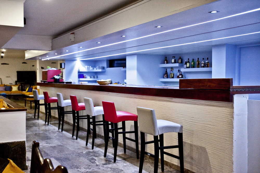 Tínos Aeolos Bay Hotel المطعم الصورة